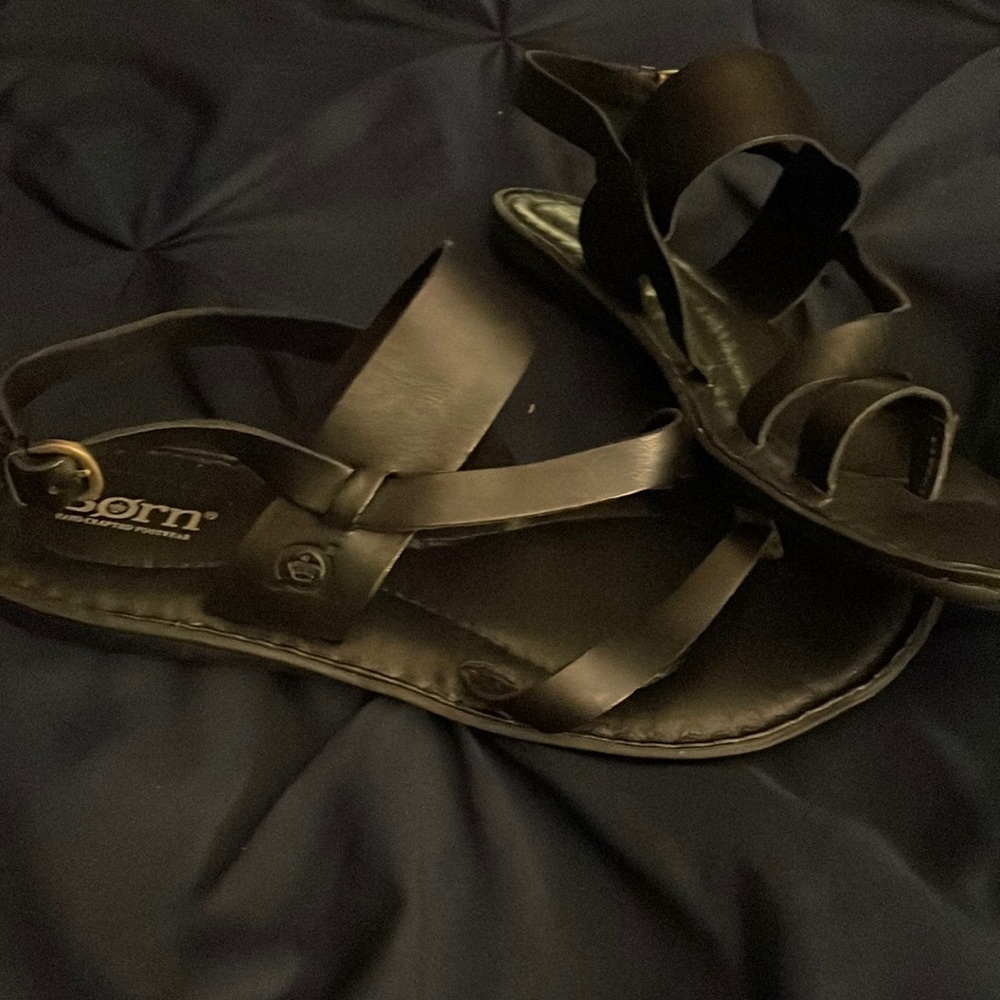 Size 7 Born Black Leather Flats